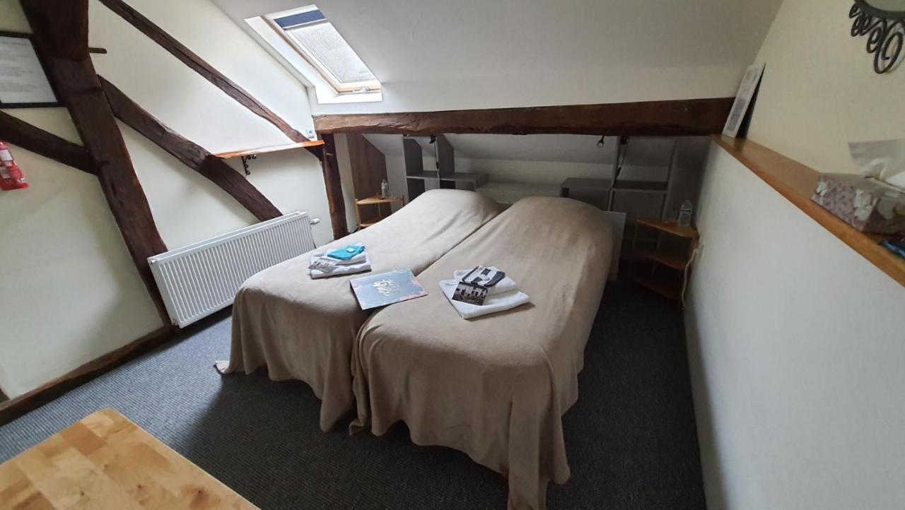 La Fermette Blanche Bed & Breakfast Nadrin Luaran gambar
