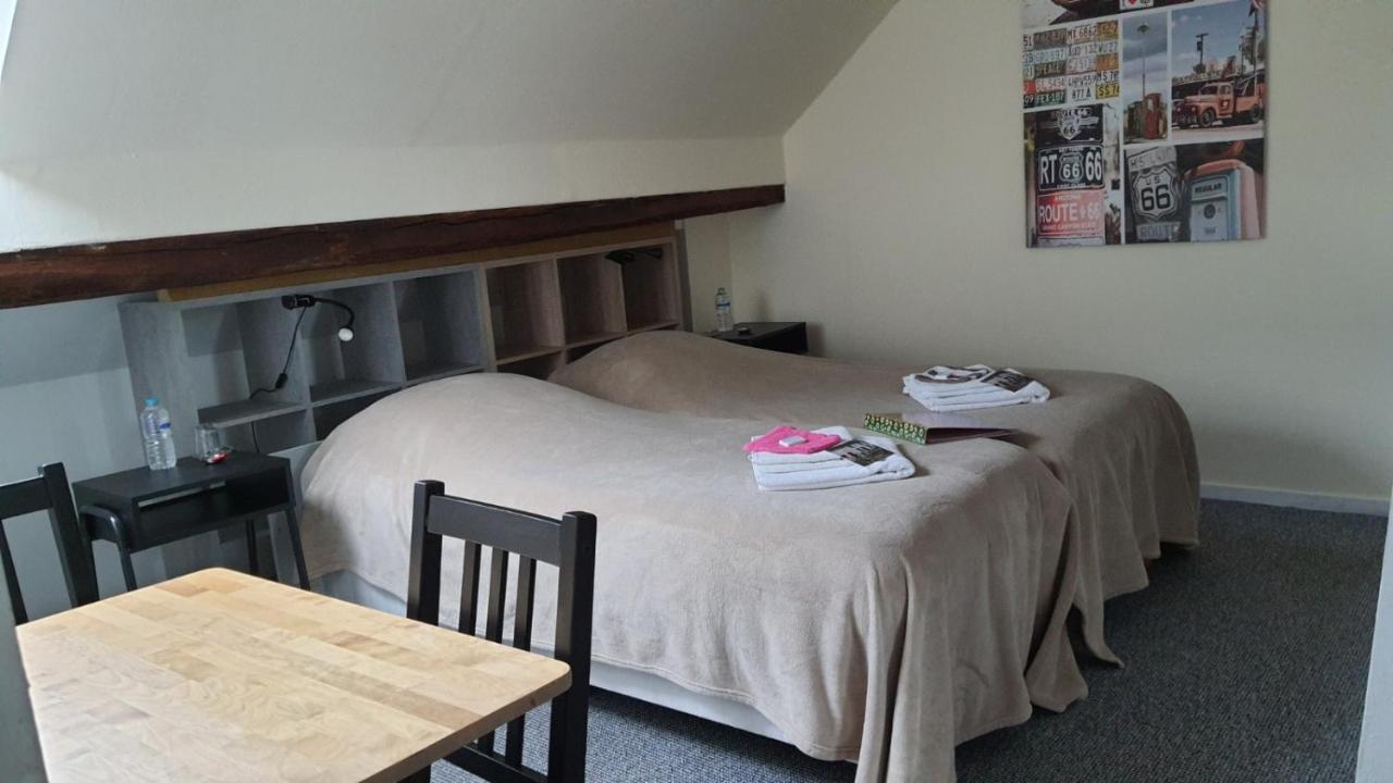La Fermette Blanche Bed & Breakfast Nadrin Luaran gambar