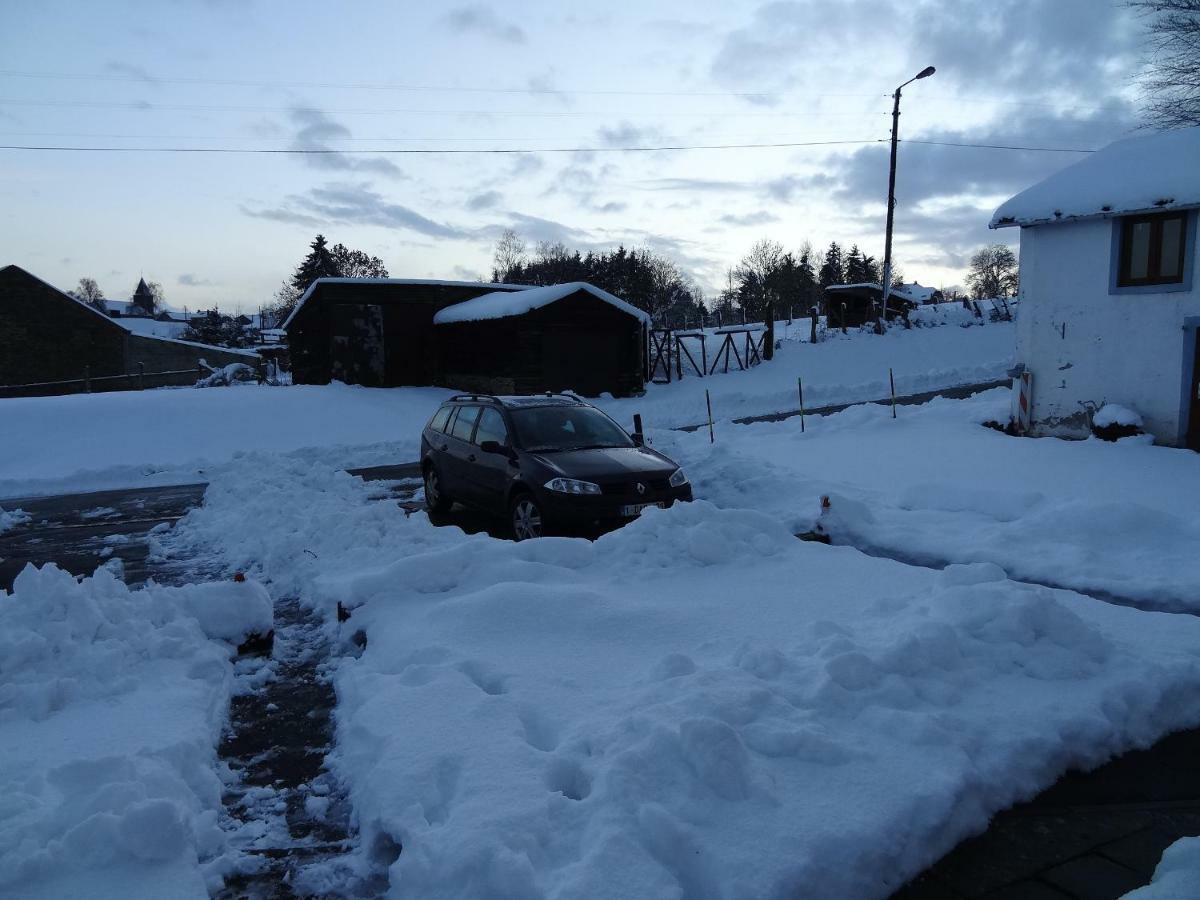La Fermette Blanche Bed & Breakfast Nadrin Luaran gambar