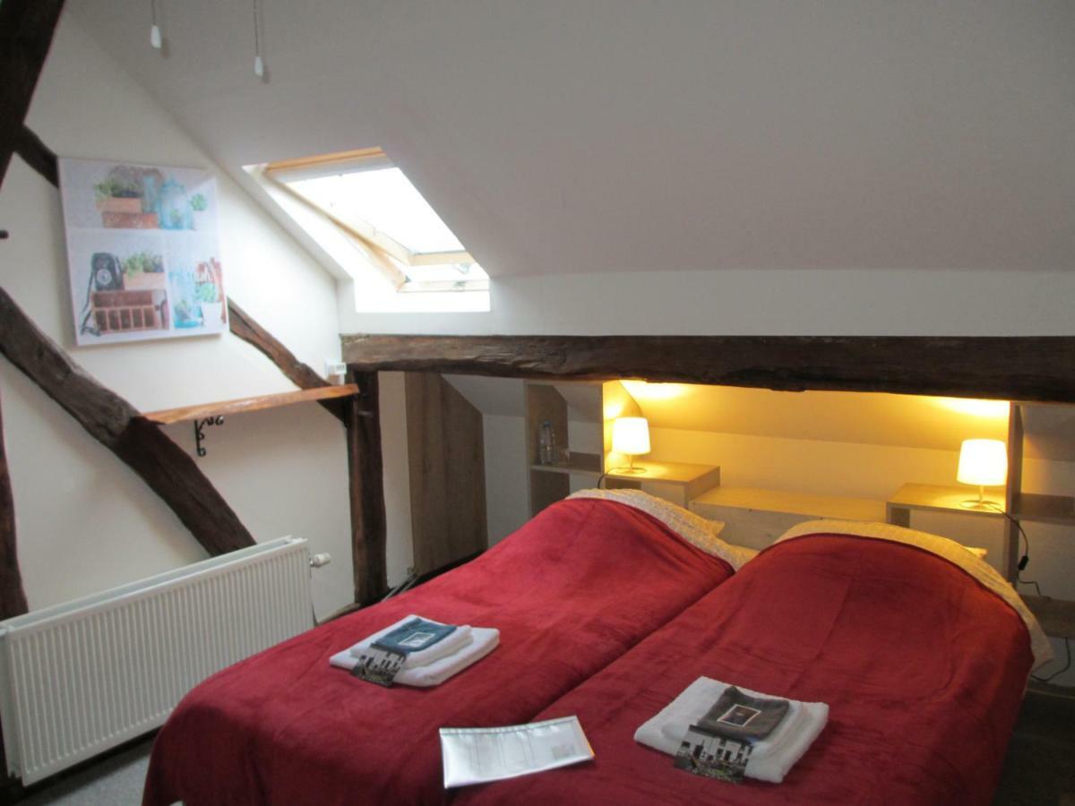 La Fermette Blanche Bed & Breakfast Nadrin Luaran gambar