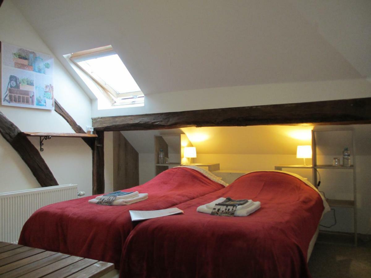 La Fermette Blanche Bed & Breakfast Nadrin Luaran gambar