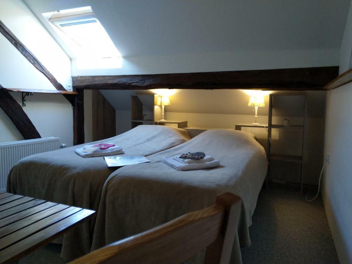 La Fermette Blanche Bed & Breakfast Nadrin Luaran gambar