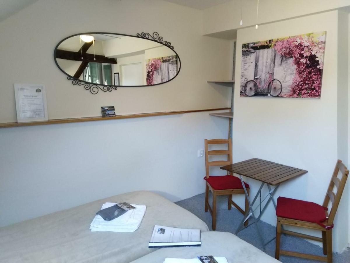 La Fermette Blanche Bed & Breakfast Nadrin Luaran gambar